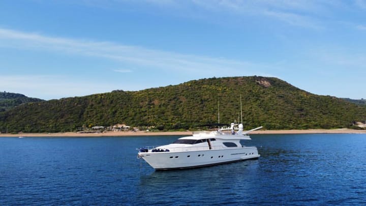 Gouvia 23.98 m For Charter Yacht à moteur - #23943 - 36