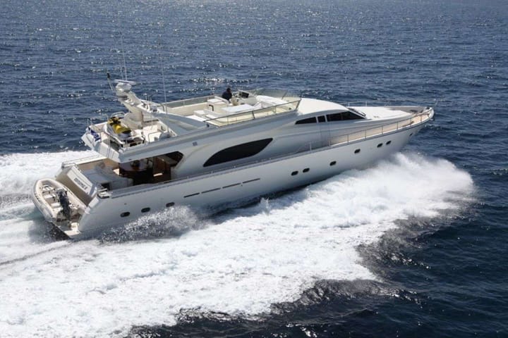 Gouvia 23.98 m For Charter Yacht à moteur - #23943 - 25