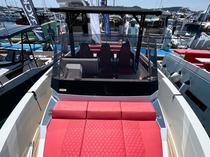 Motorboat De Antonio D36 (2025) for Charter - Seget Donji | #23998 - 4