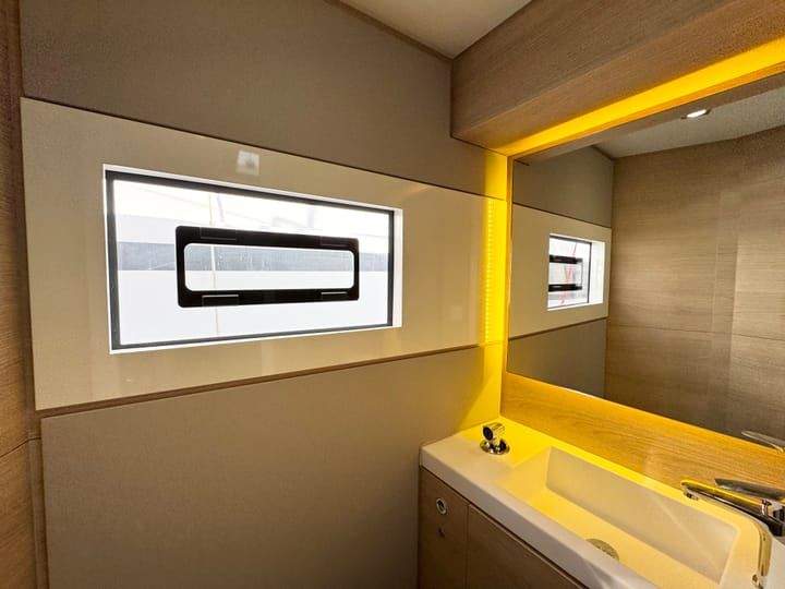 Catamaran Aventura 45 (2025) pour Charter - Grimaud | #24011 - 16