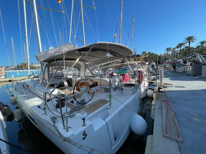 Segelboot Beneteau Oceanis 51.1 (2023) für Charter - Palma de Mallorca | #24019 - 2