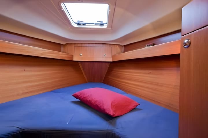 Sailboat Elan 344 Impression (2007) for Charter - Mali Lošinj | #2404 - 12