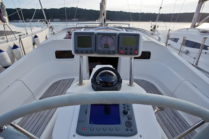 Sailboat Elan 344 Impression (2007) for Charter - Mali Lošinj | #2404 - 4