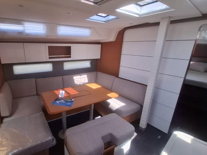 Furnari 12.75 m Voor Charter Zeilboot - #24103 - 2
