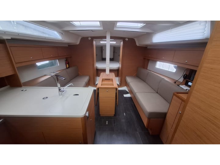 Furnari 10.77 m Voor Charter Zeilboot - #24104 - 4