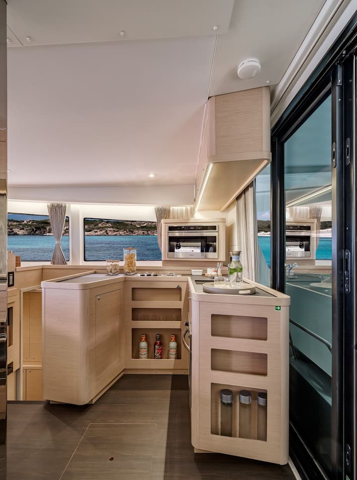 Lefkada 12.8 m Per noleggio Catamarano - #24109 - 8