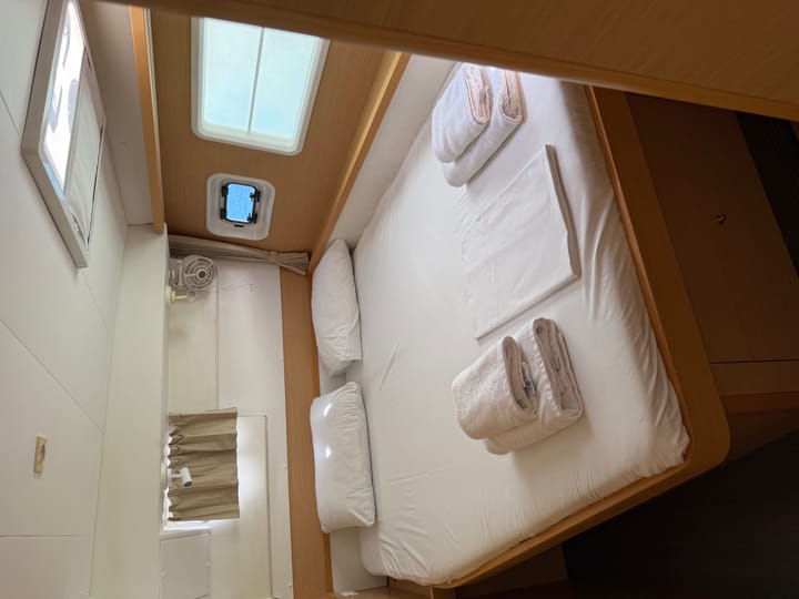 Tourlos 11.97 m Per noleggio Catamarano - #24127 - 3