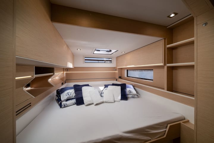 Salerno 13.42 m Für Charter Katamaran — #24128 - 17