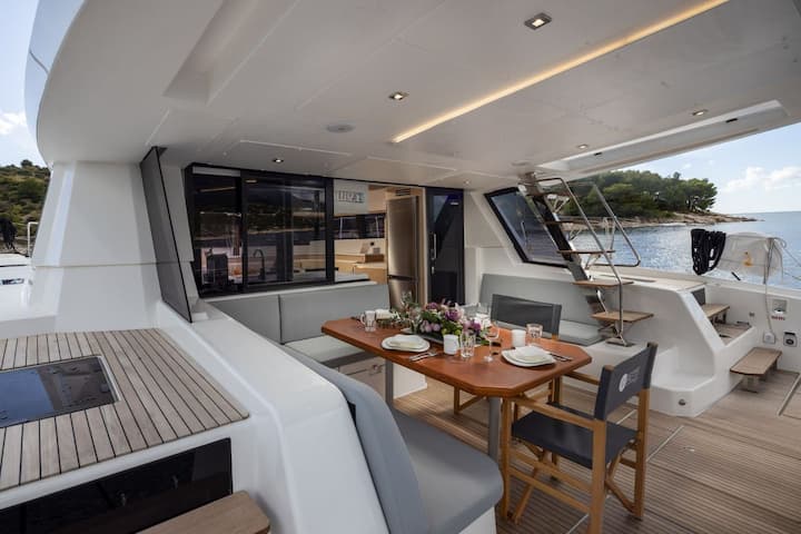 Salerno 13.42 m Für Charter Katamaran — #24128 - 5
