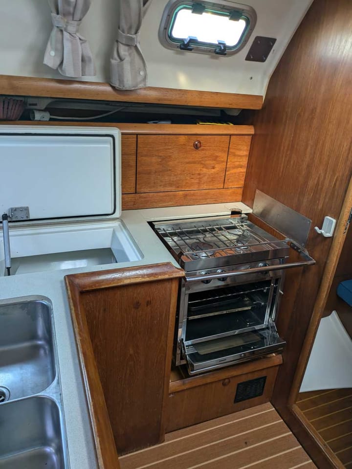 Gouvia 11.4 m Für Charter Segelboot — #24212 - 4
