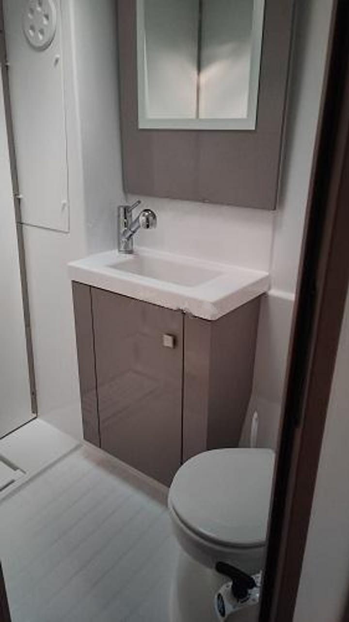  Catamaran Fountaine Pajot Astrea 42 (2018) voor Charter - Tivat | #24257 - 24