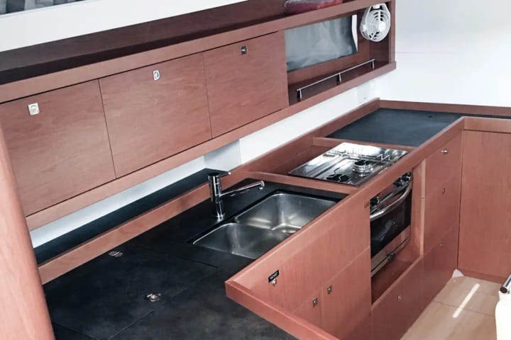 Tivat 13.85 m For Charter Voilier - #24260 - 10