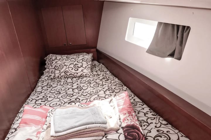  Barca a vela Beneteau Oceanis 45 (2018) per Noleggio, overcloccabile Tivat | #24260 - 11