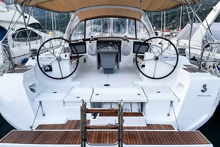  Barca a vela Beneteau Oceanis 45 (2018) per Noleggio, overcloccabile Tivat | #24260 - 3