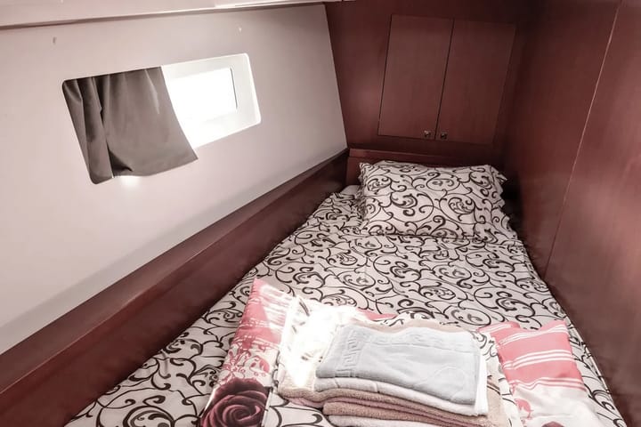  Barca a vela Beneteau Oceanis 45 (2018) per Noleggio, overcloccabile Tivat | #24260 - 9