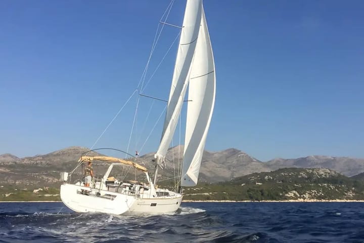  Barca a vela Beneteau Oceanis 45 (2018) per Noleggio, overcloccabile Tivat | #24260 - 2