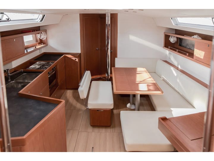 Tivat 13.85 m Voor Charter Zeilboot - #24261 - 9