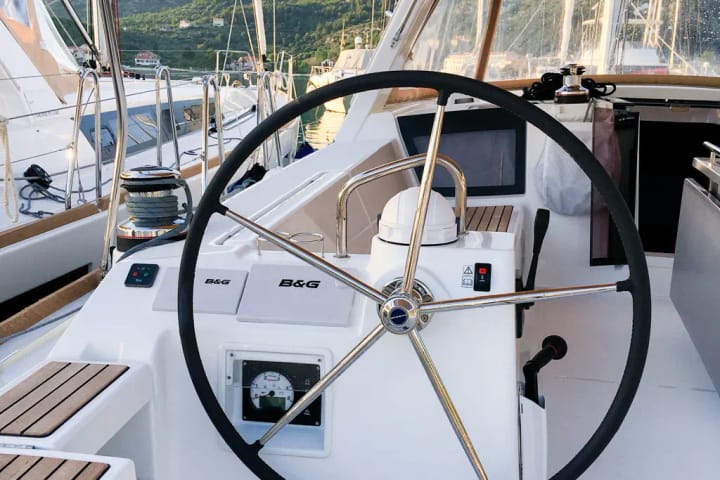 Tivat 13.85 m Voor Charter Zeilboot - #24262 - 14
