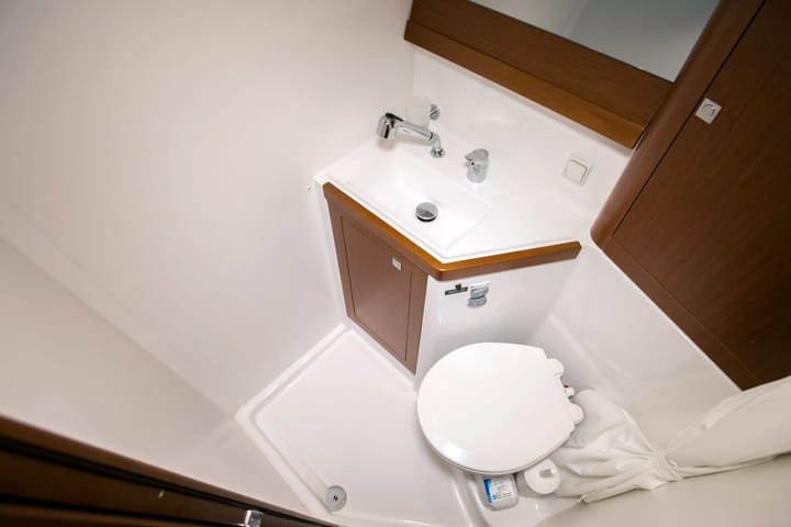 Sailboat Beneteau Oceanis 48 (2014) for Charter - Tivat | #24263 - 16