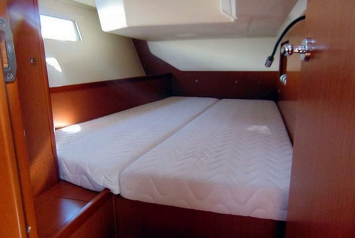 Beneteau Oceanis 45 Kiralık Yelkenli (2015) - Tivat | #24264 - 9