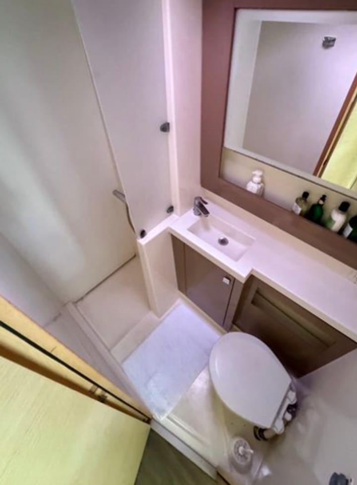  Catamaran Fountaine Pajot Helia 44 (2018) voor Charter - Tivat | #24266 - 21