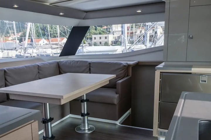  Catamaran Fountaine Pajot Helia 44 (2018) voor Charter - Tivat | #24266 - 15