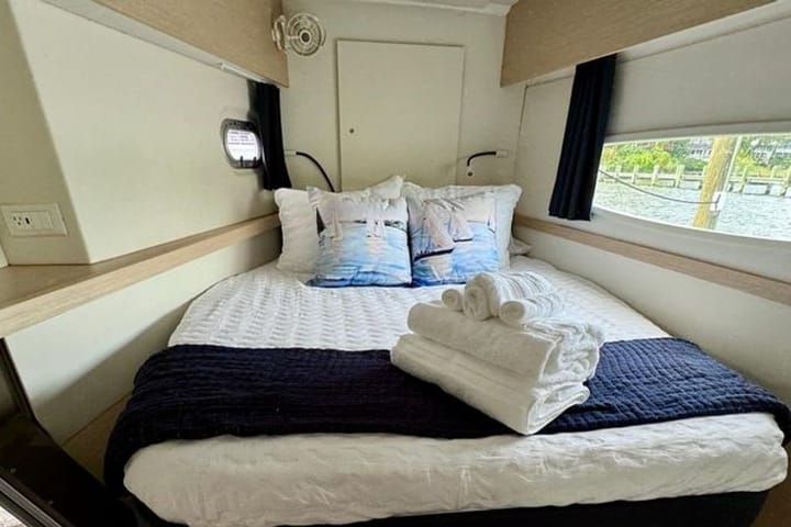  Catamaran Fountaine Pajot Helia 44 (2018) voor Charter - Tivat | #24266 - 22