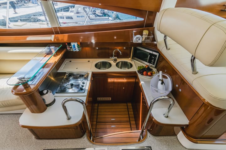 Jeanneau Prestige 46 Fly Kiralık Motoryat (2009) - Trogir | #2428 - 25