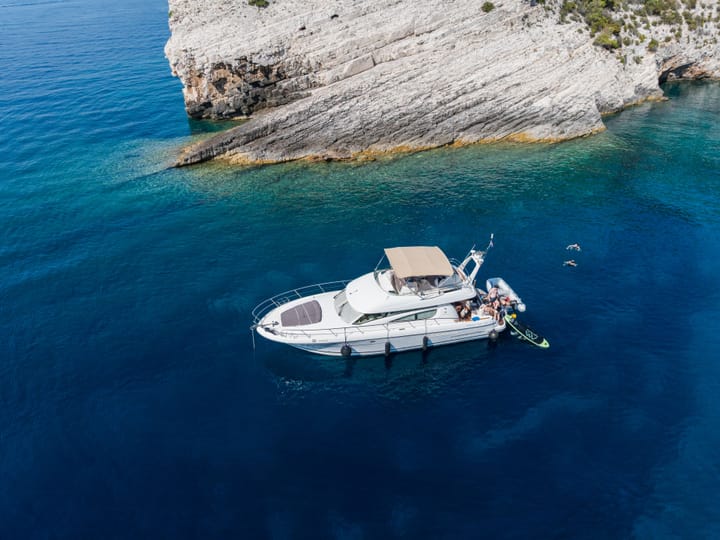 Jeanneau Prestige 46 Fly Kiralık Motoryat (2026) - Split | #2428 - 32