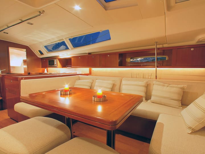 Athene 13.68 m Voor Charter Zeilboot - #24286 - 2