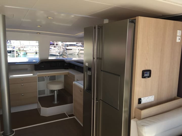 Furnari 13.1 m Per noleggio Catamarano - #24291 - 24