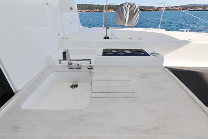  Catamarán Lagoon 51 (2025) para Charter - Sukošan | #24331 - 22