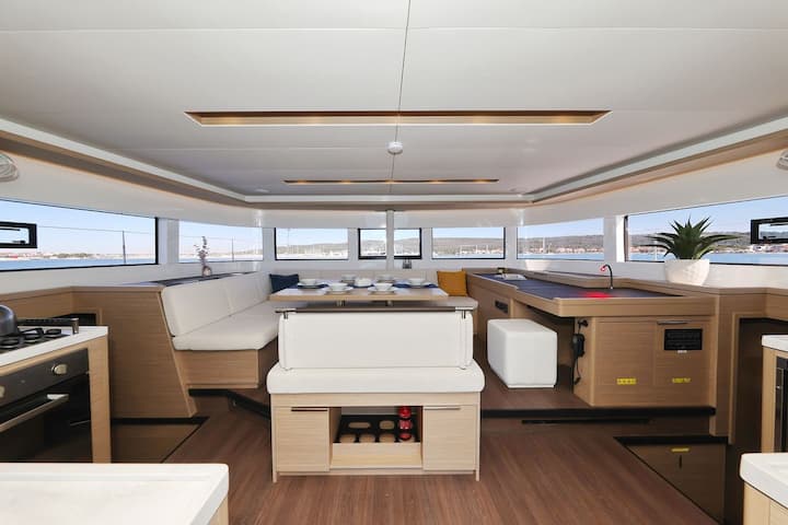  Catamarán Lagoon 51 (2025) para Charter - Sukošan | #24331 - 10