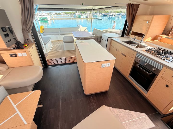 Catamaran Fountaine Pajot Aura 51 (2025) pour Charter - Sukošan | #24333 - 23