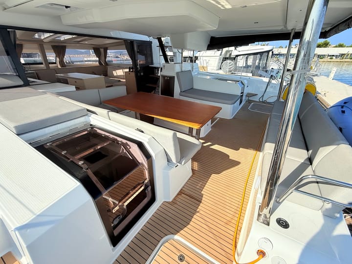 Catamaran Fountaine Pajot Aura 51 (2025) pour Charter - Sukošan | #24333 - 32