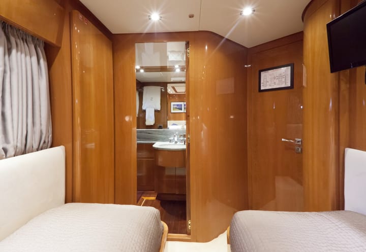 Cittanova 23.95 m Per noleggio Yacht a motore - #24362 - 22