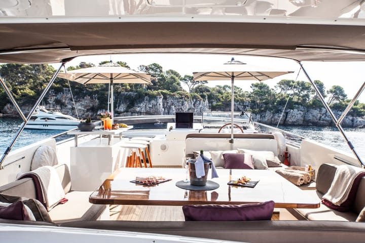 Cittanova 23.95 m Per noleggio Yacht a motore - #24362 - 14