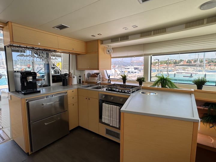Rogoznica 15.85 m Per noleggio Catamarano - #24411 - 11