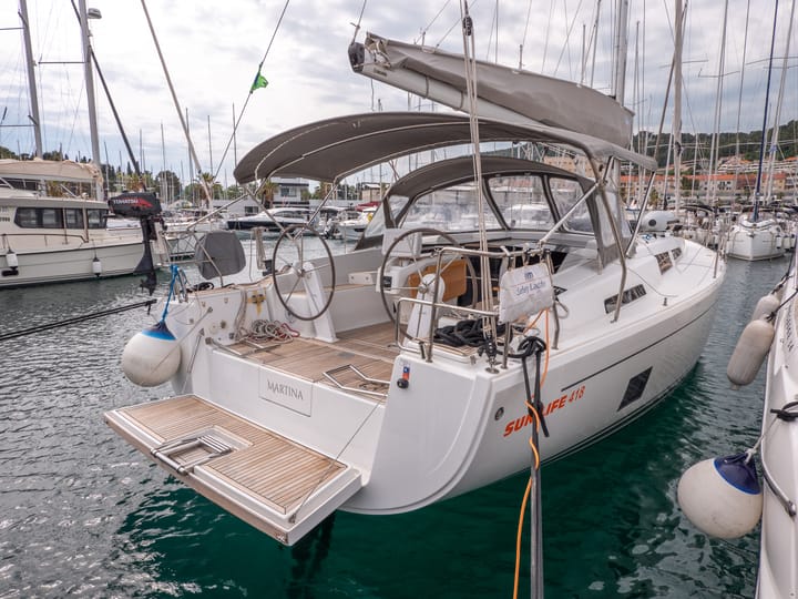 Split 12.4 m For Charter Voilier - #24444 - 1