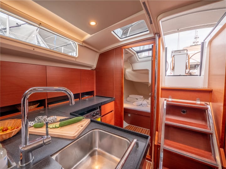 Split 12.4 m For Charter Voilier - #24445 - 13