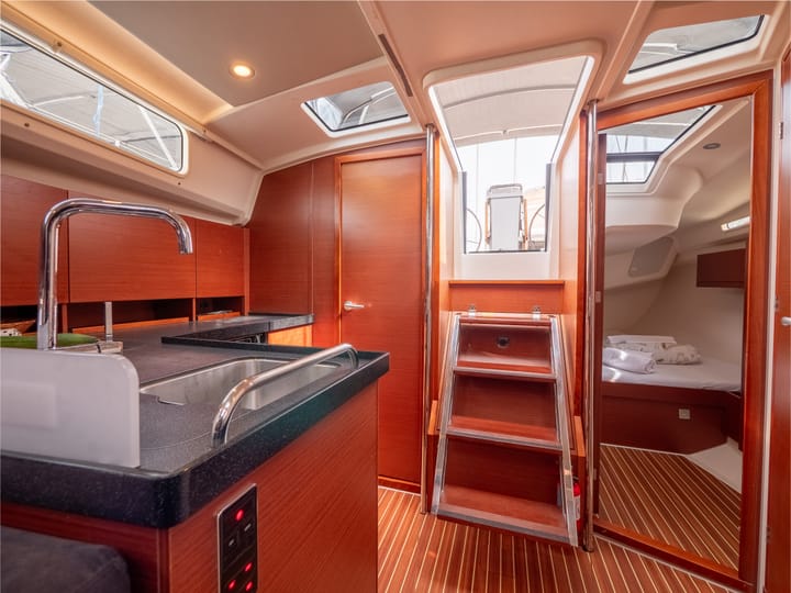 Split 12.4 m For Charter Voilier - #24445 - 28