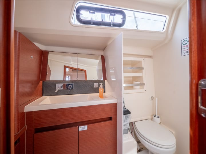 Split 12.4 m For Charter Voilier - #24445 - 26