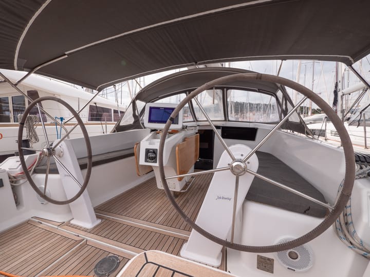 Split 12.4 m For Charter Voilier - #24445 - 19