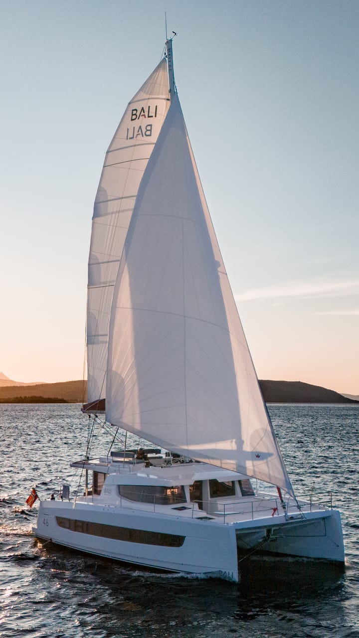 Kvaløysletta - Tromsø 14.33 m For Charter Catamaran - #24465 - 12