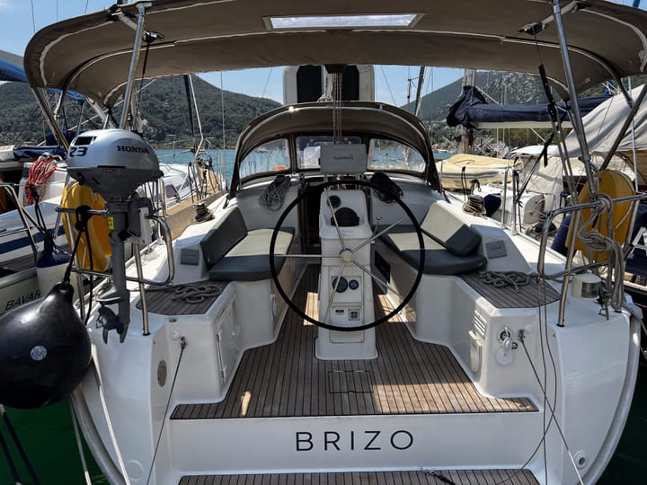 Vliho 9.99 m For Charter Voilier - #24476 - 8