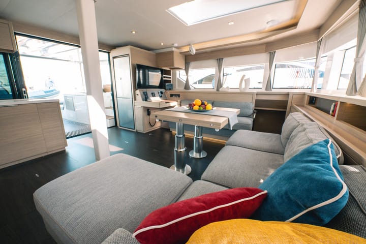 Catamaran Lagoon 55 (2025) pour Charter - Capo d'Orlando | #24508 - 2