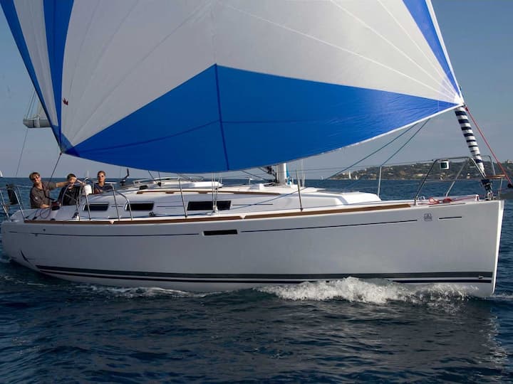 Sailboat Dufour  325 (2006) for Charter - Pula | #24539 - 3