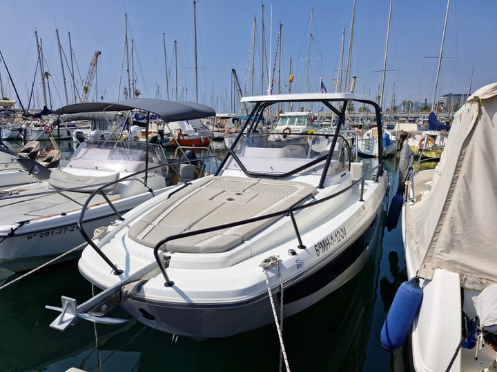 Barcelona 8.1 m Para Charter Lancha motora - #24559 - 8