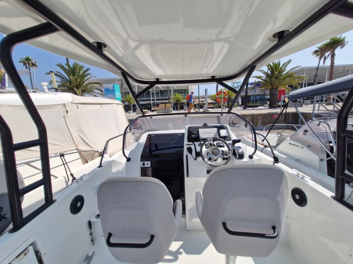 Barcelona 8.1 m Para Charter Lancha motora - #24559 - 6