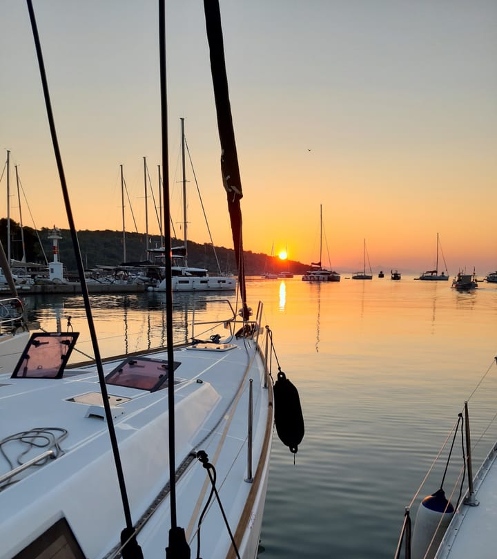  Barca a vela Beneteau Oceanis 43 (2008) per Noleggio, overcloccabile Atene | #24583 - 3